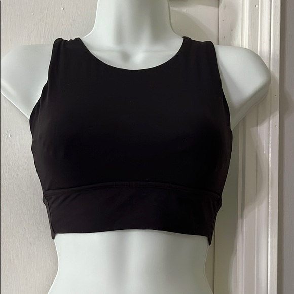 BuffBunny Black Crisscross Sports Bra - Picture 4 of 7